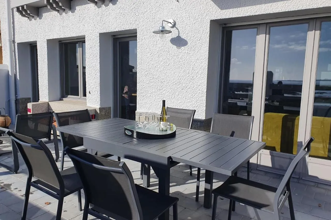 LUXURY ! Villa Simone Sur la plage Piscine Larmor-Plage