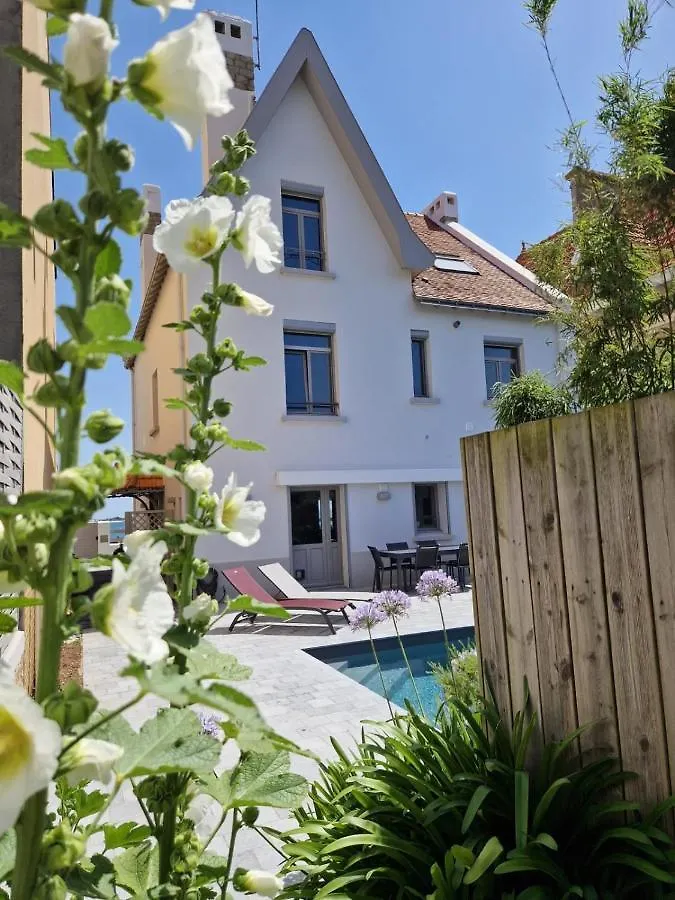LUXURY ! Villa Simone Sur la plage Piscine Larmor-Plage