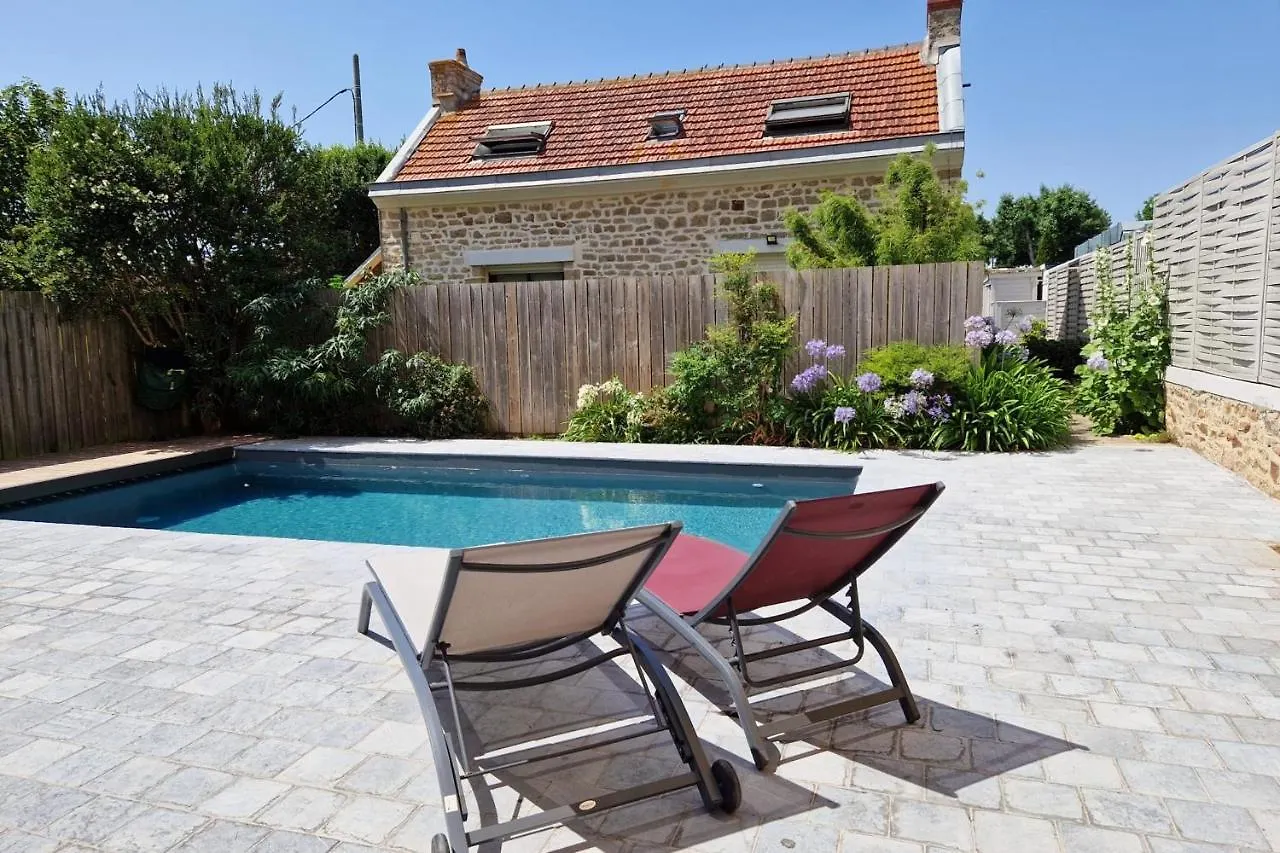 LUXURY ! Villa Simone Sur la plage Piscine Larmor-Plage